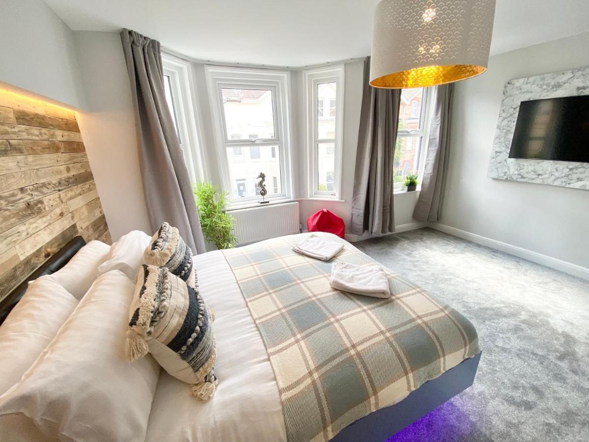 Cloud9 Guest House - By Coastline Retreats - Newly Renovated, Beautiful Ensuite Rooms Near Seafront In Town Centre, Netflix, Superfast Wifi, Communal Kitchen Bournemouth Exterior photo