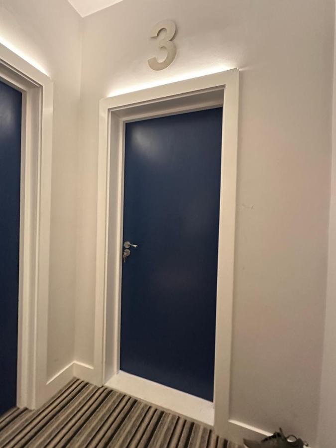 Cloud9 Guest House - By Coastline Retreats - Newly Renovated, Beautiful Ensuite Rooms Near Seafront In Town Centre, Netflix, Superfast Wifi, Communal Kitchen Bournemouth Exterior photo